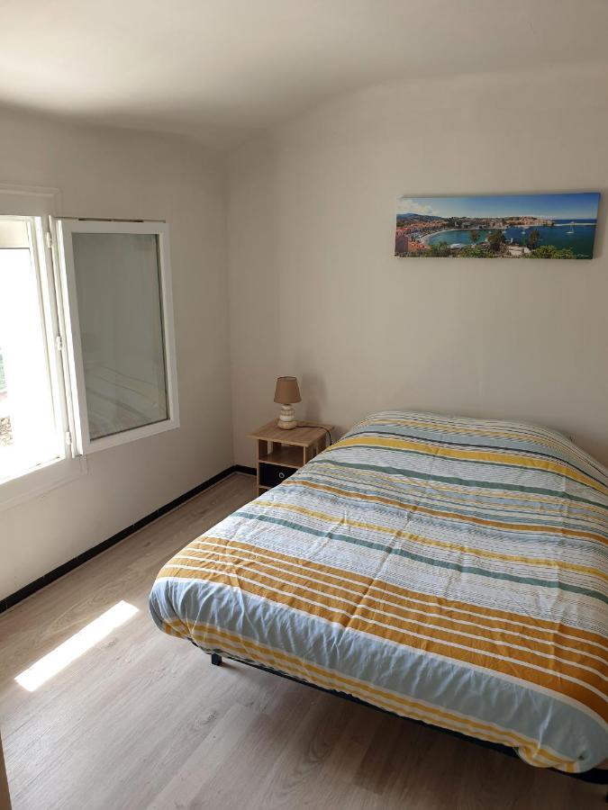 Appartement 62 M2 1Er Etage Avec Jardin Au Rdc Saint-Genis-des-Fontaines Luaran gambar